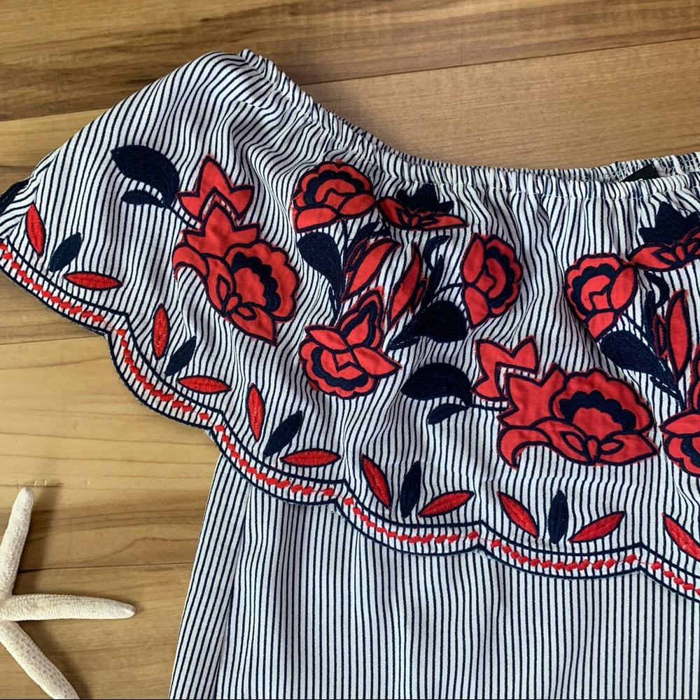 Sugar + Lips Women’s Embroidered Off-Shoulder Ruffle Top, Size Large - Picture 4 of 9